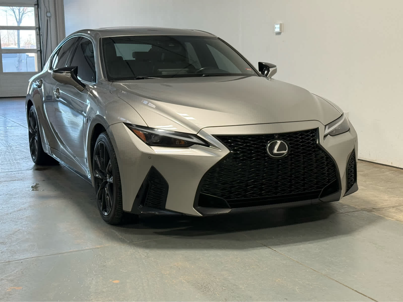Thumbnail: 2022 Lexus IS - 5
