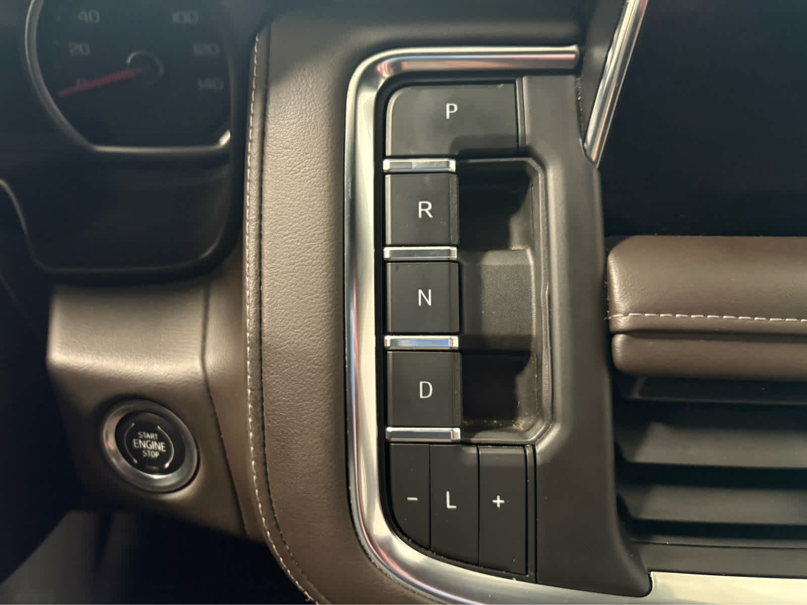 Thumbnail: 2021 Chevrolet Tahoe - 27