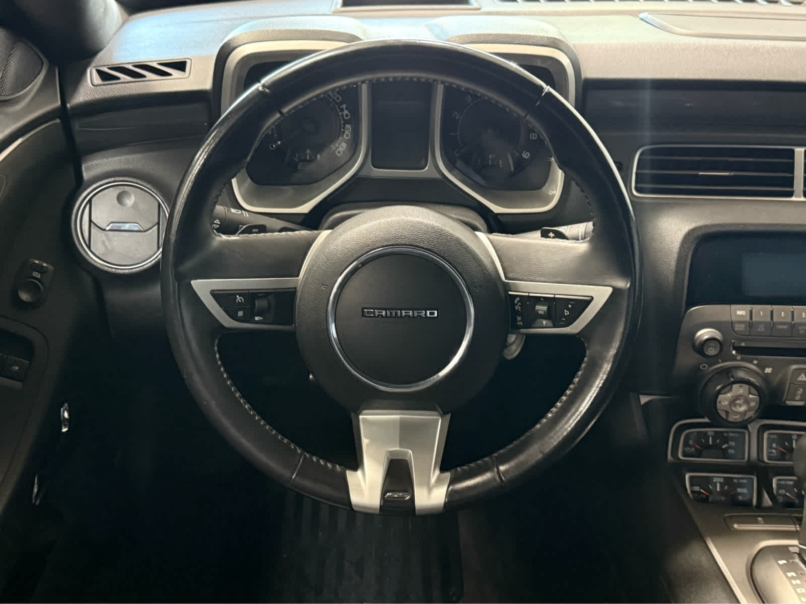 Thumbnail: 2011 Chevrolet Camaro - 16