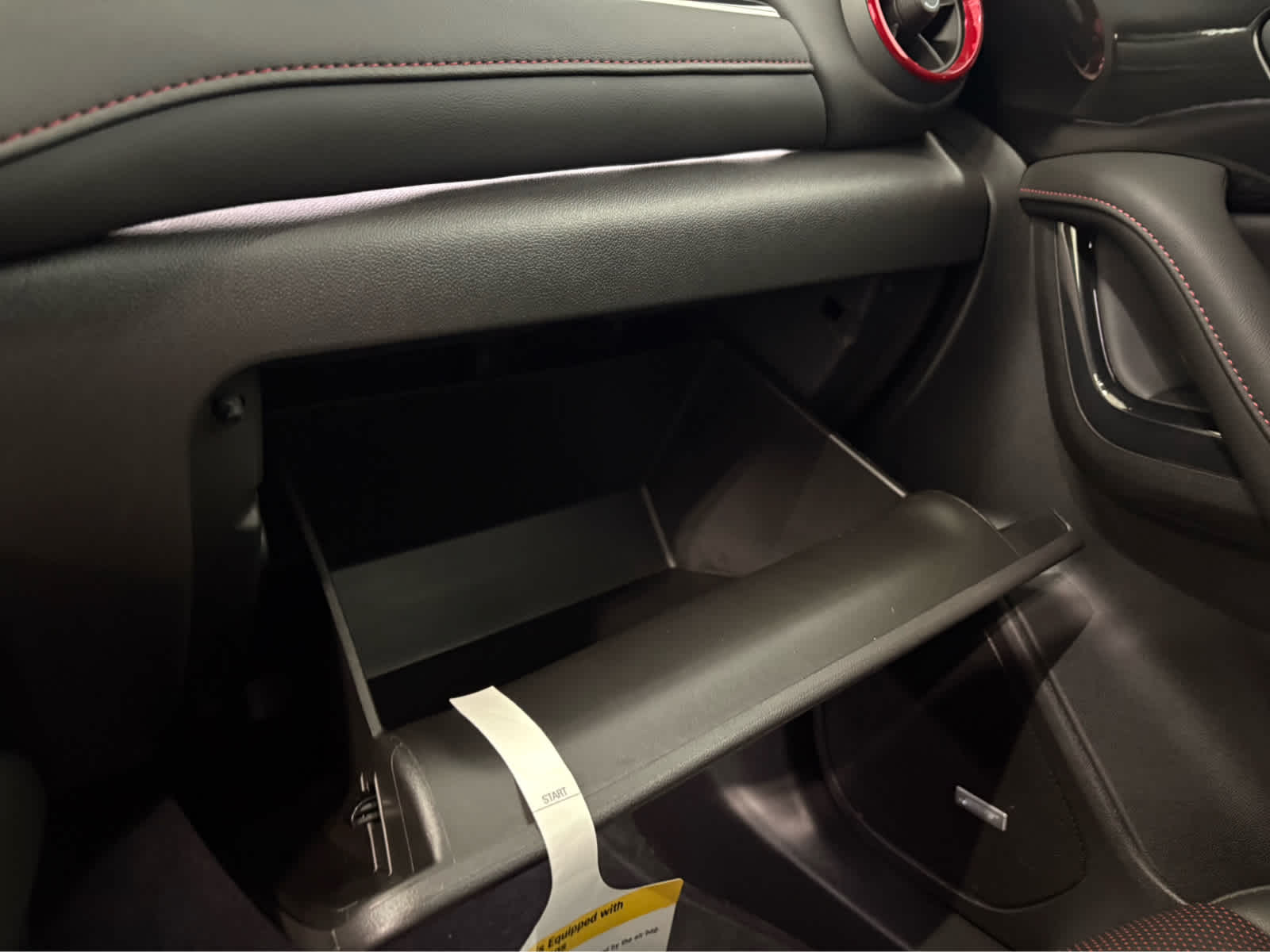 Thumbnail: 2025 Chevrolet Blazer - 29