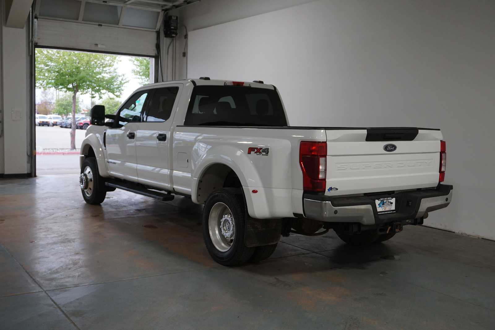 Thumbnail: 2022 Ford F-450 - 4