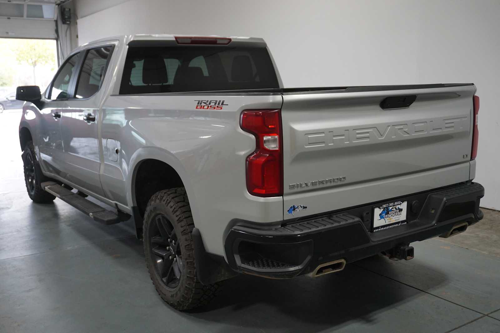 Thumbnail: 2022 Chevrolet Silverado 1500 - 3