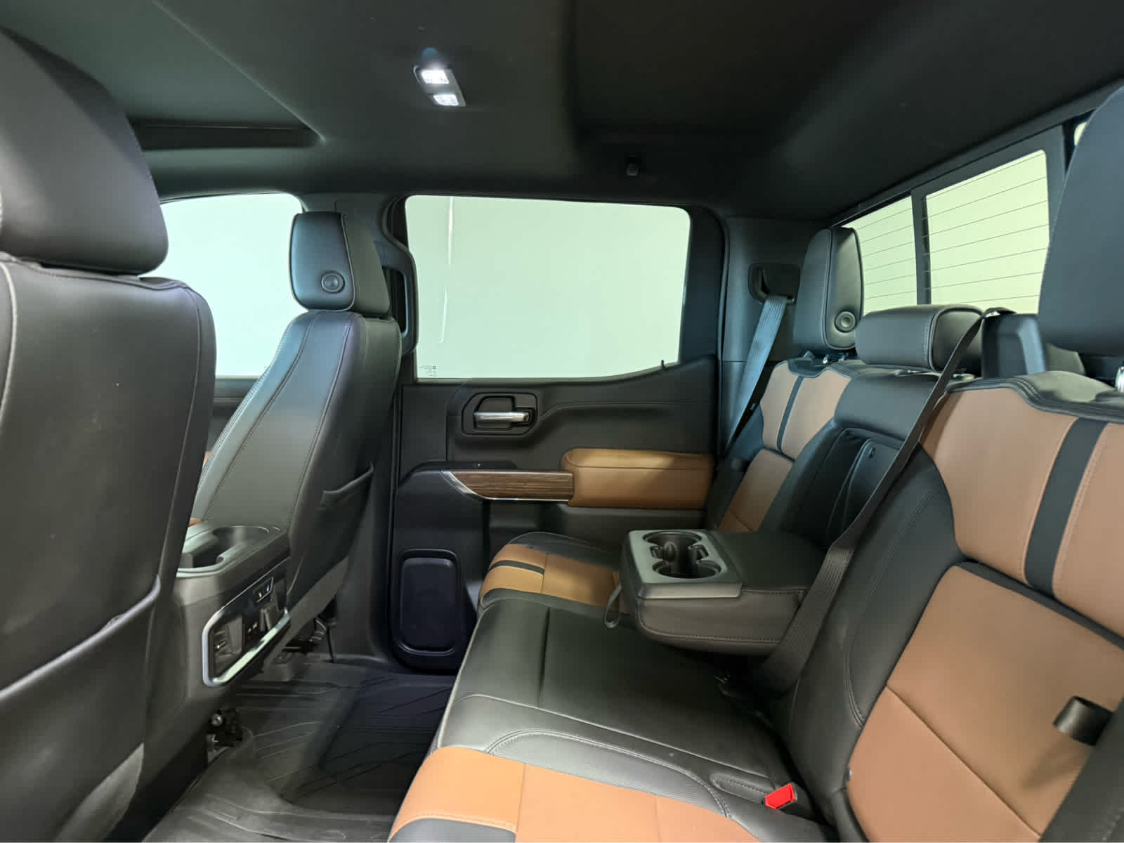 Thumbnail: 2021 Chevrolet Silverado 1500 - 16