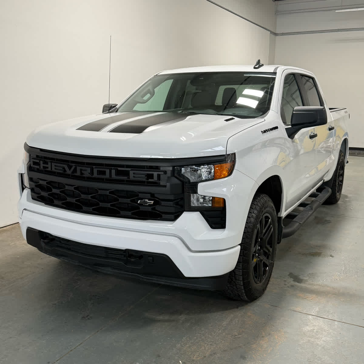 Thumbnail: 2025 Chevrolet Silverado 1500 - 1