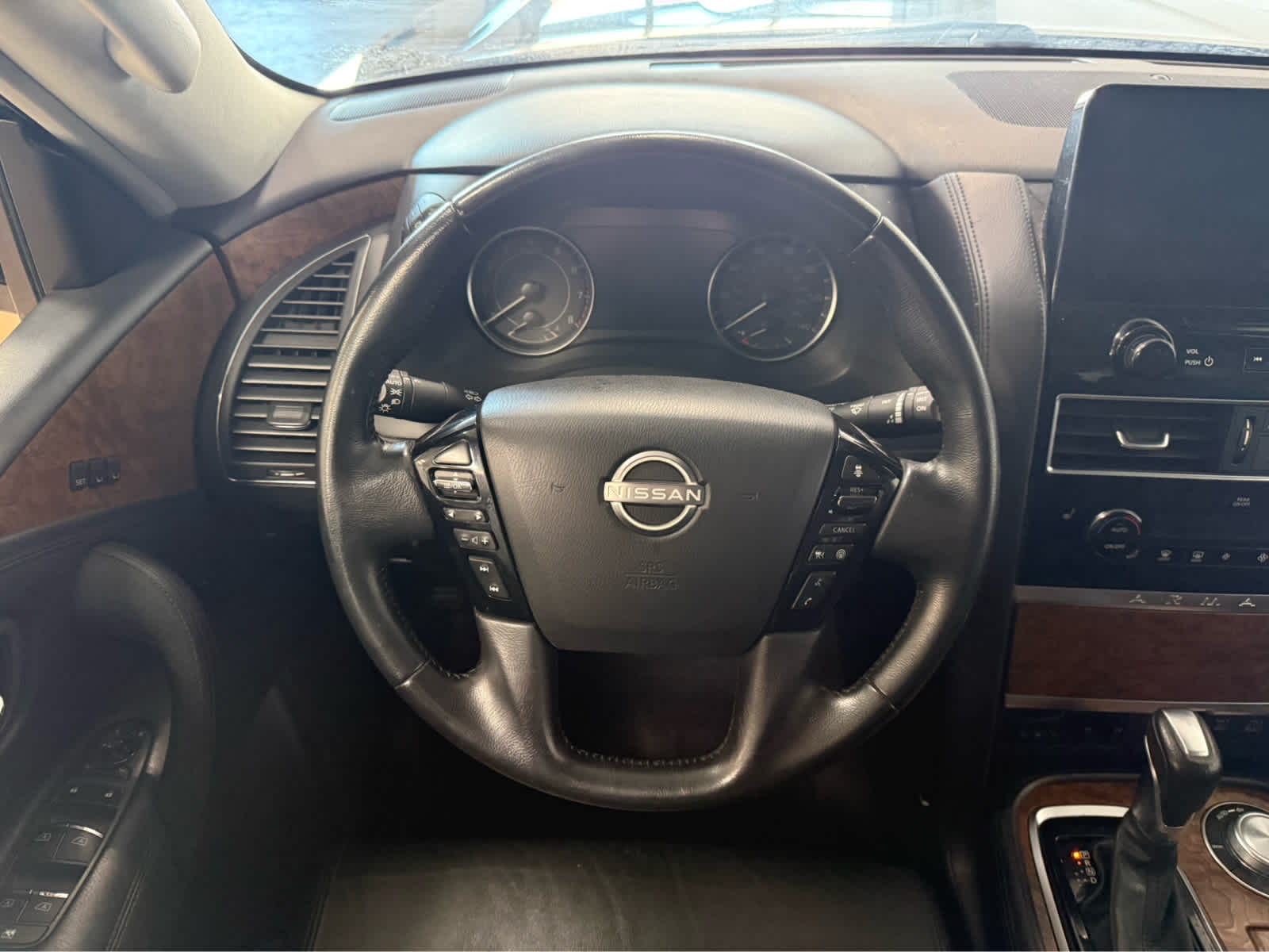 Thumbnail: 2022 Nissan Armada - 18