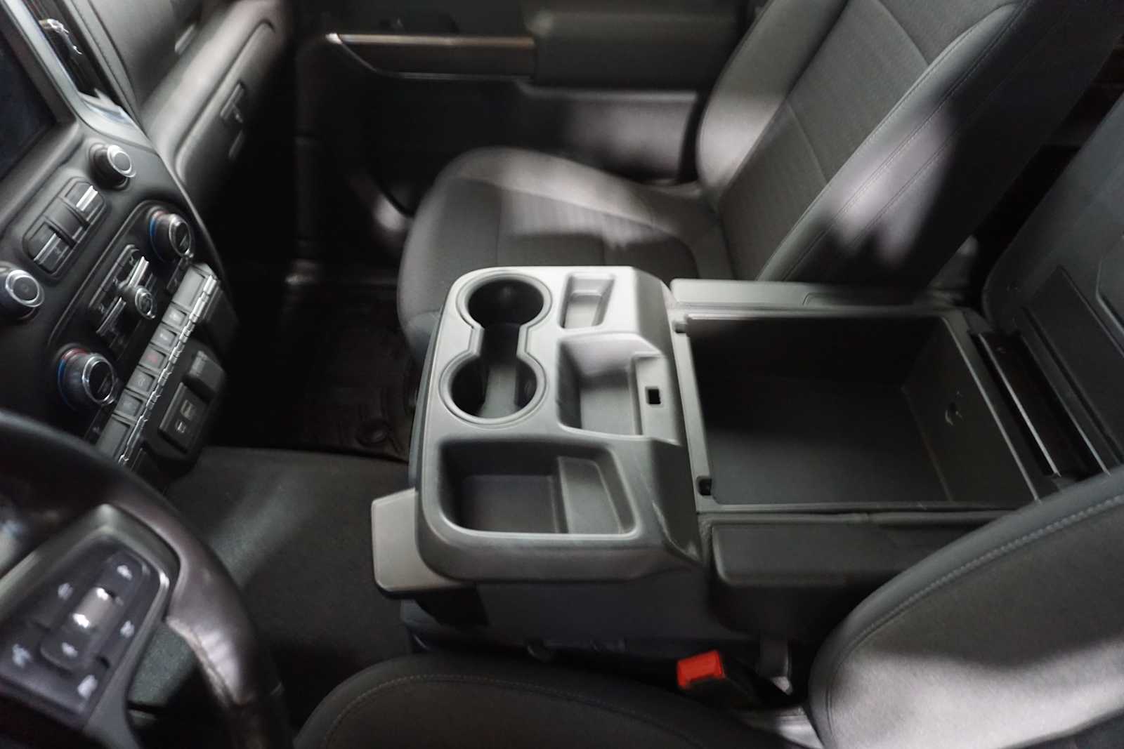 Thumbnail: 2020 Chevrolet Silverado 1500 - 21