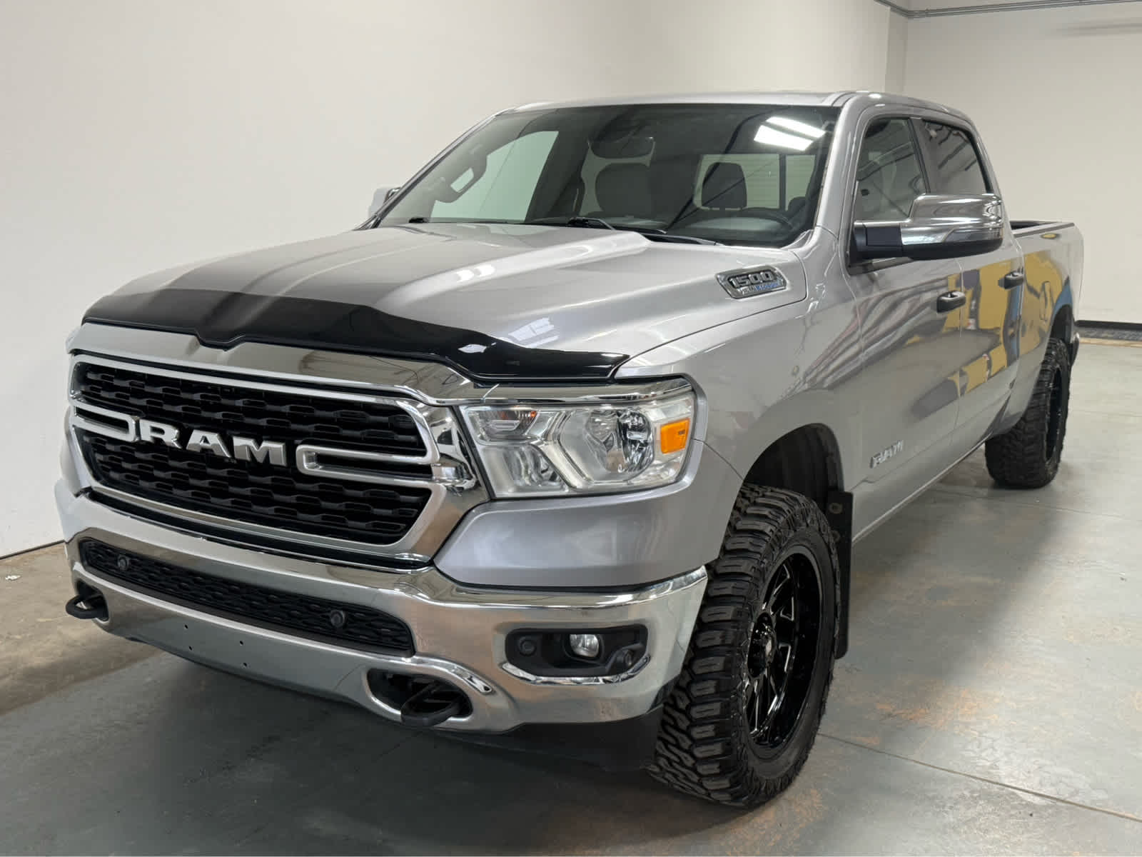 Thumbnail: 2023 RAM 1500 - 1