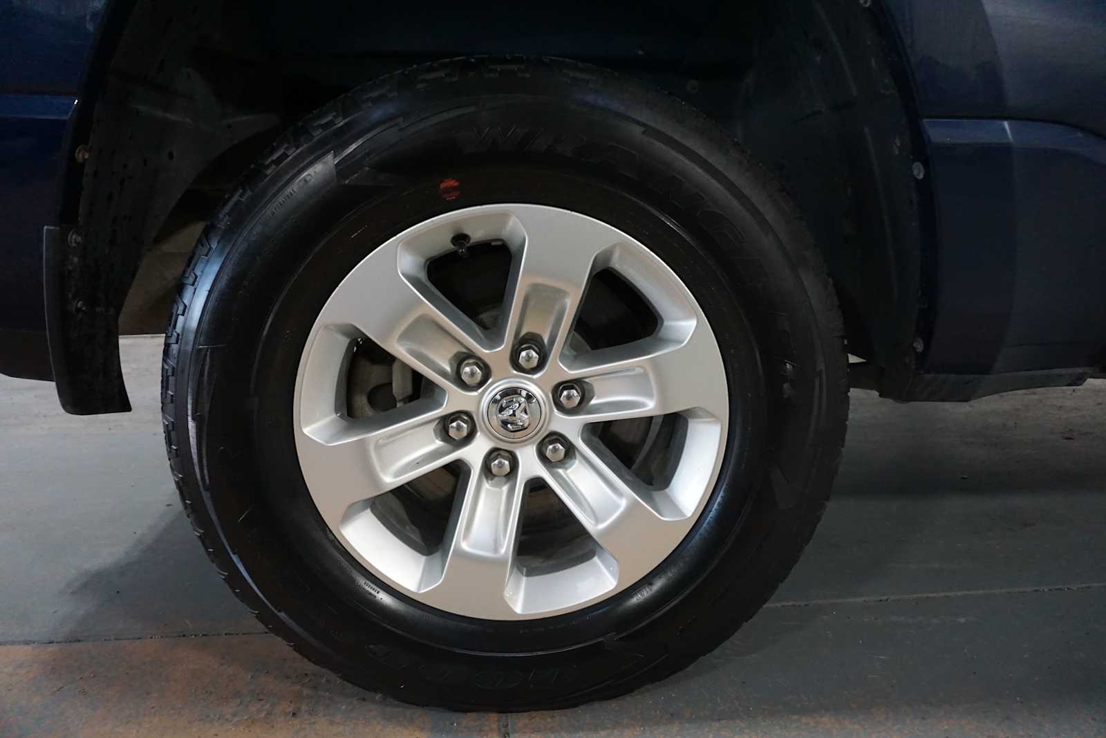 Thumbnail: 2024 RAM 1500 - 8