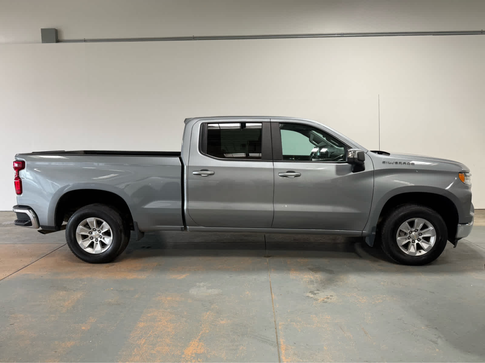 Thumbnail: 2023 Chevrolet Silverado 1500 - 6