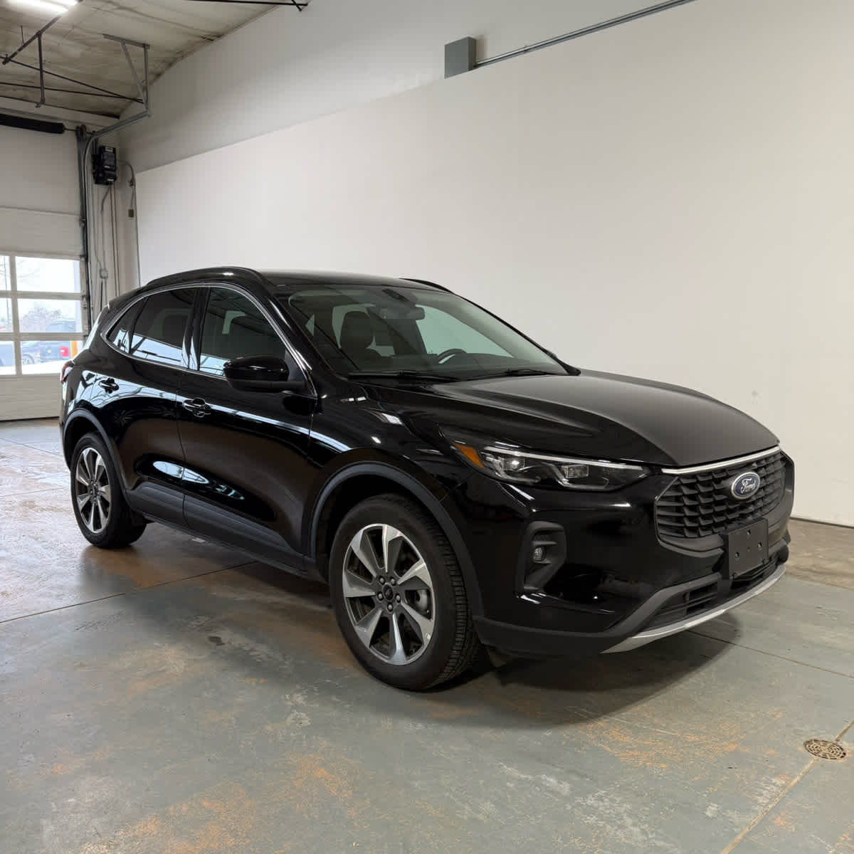 Thumbnail: 2025 Ford Escape - 4