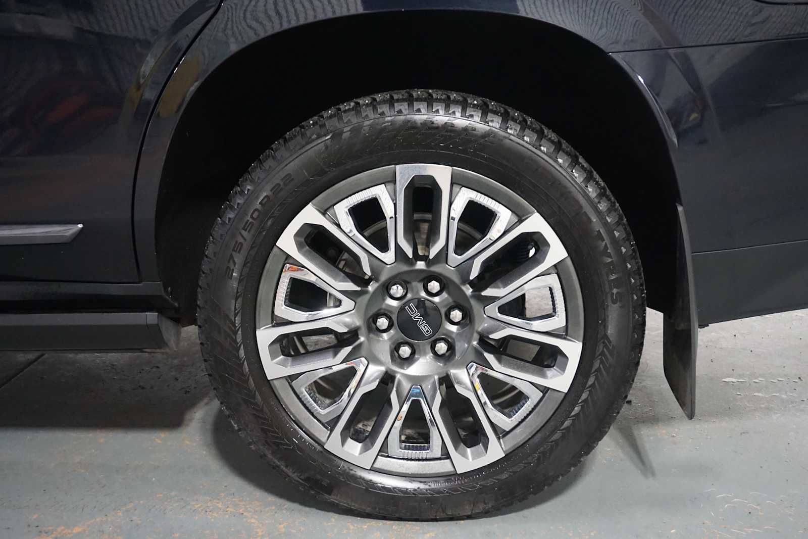 Thumbnail: 2023 GMC Yukon - 9