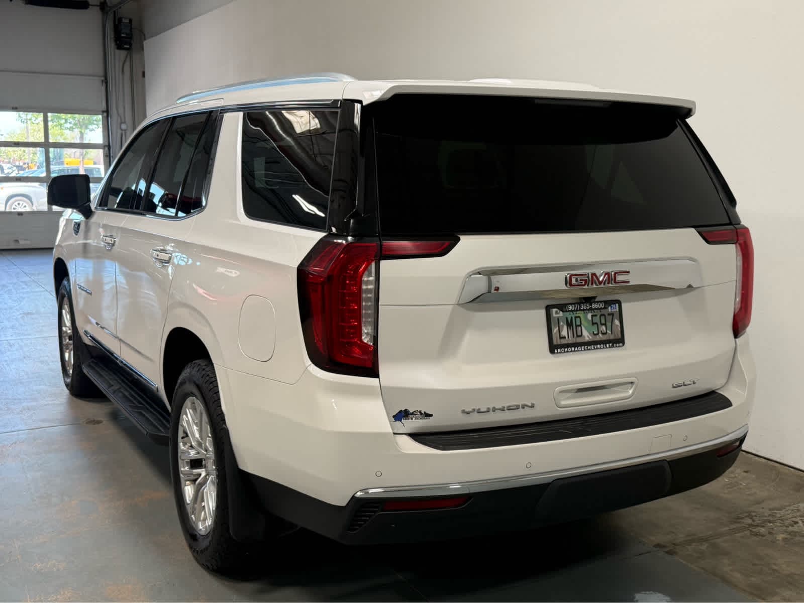 Thumbnail: 2021 GMC Yukon - 3