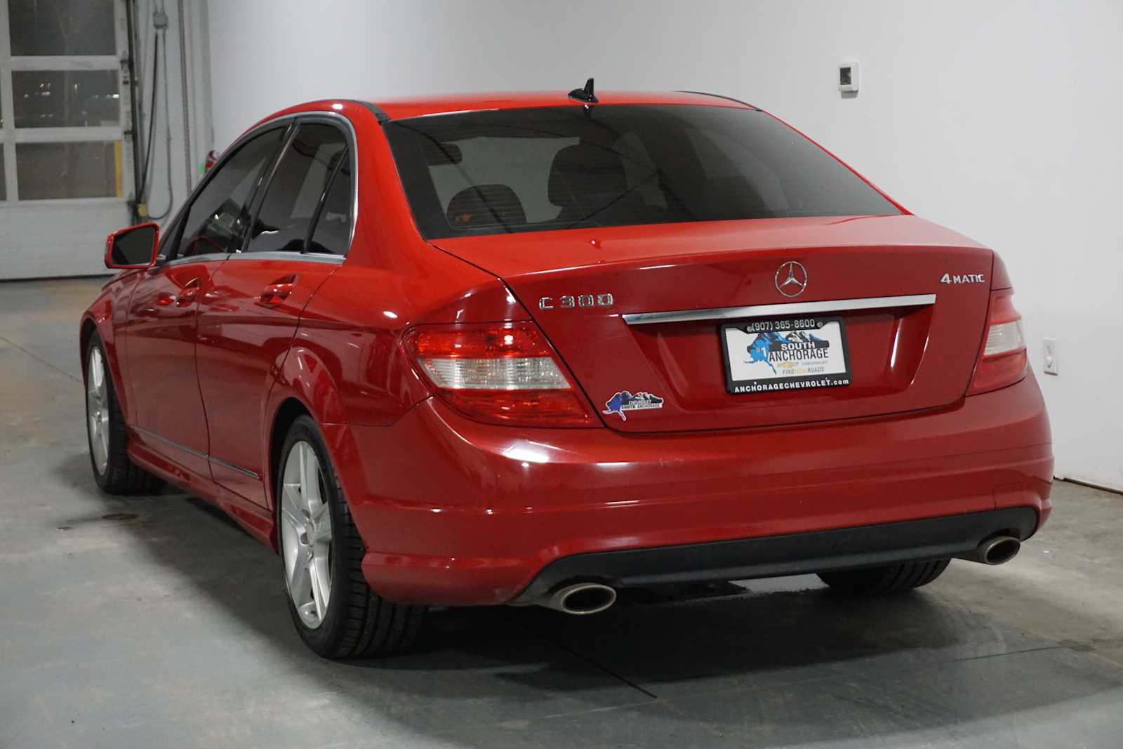 Thumbnail: 2010 Mercedes-Benz C-Class - 3