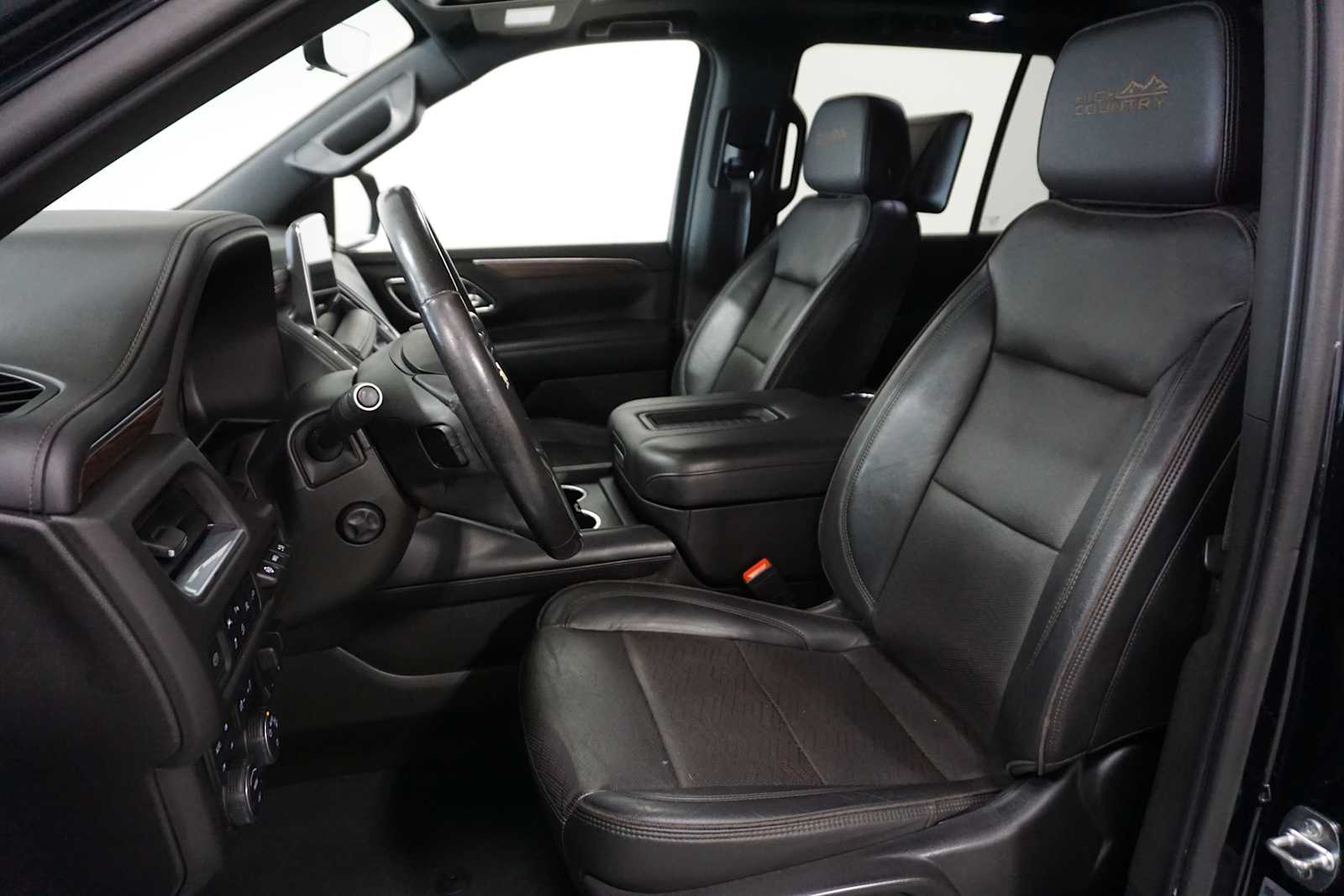 Thumbnail: 2021 Chevrolet Tahoe - 14