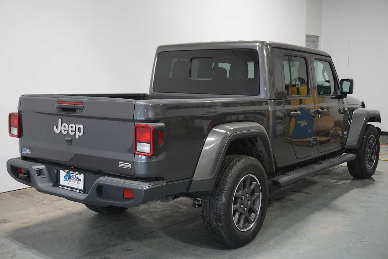 Thumbnail: 2023 Jeep Gladiator - 6