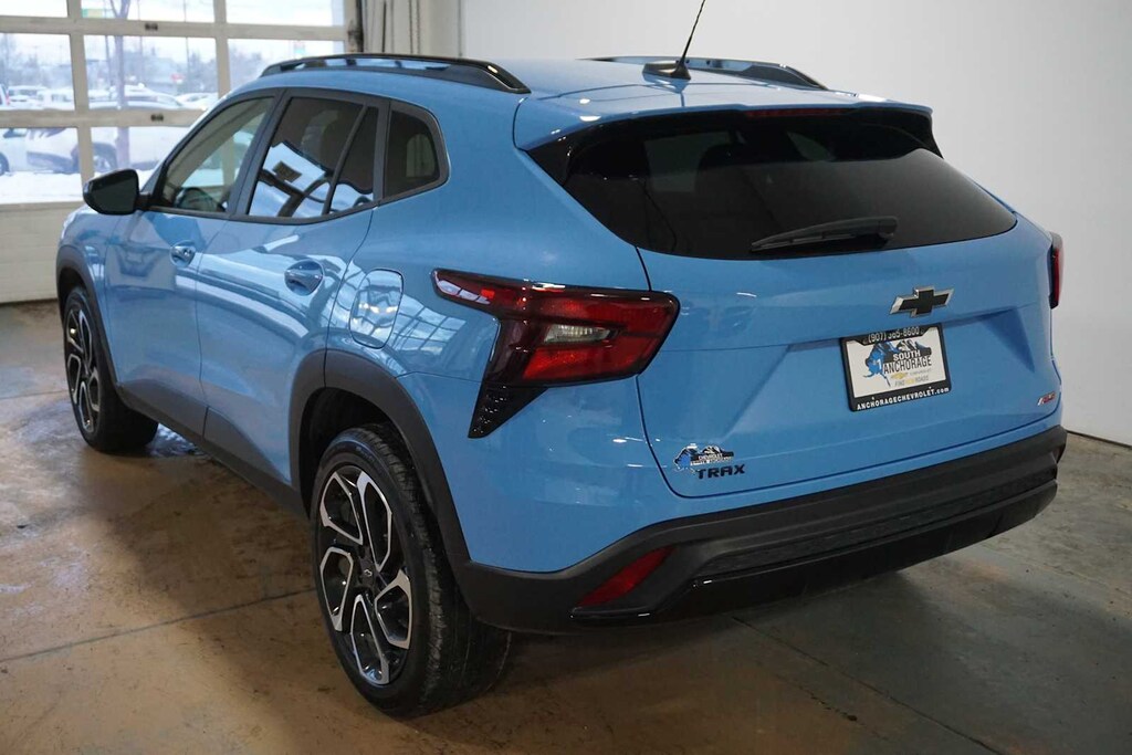 Used 2024 Chevrolet Trax 2RS SUV