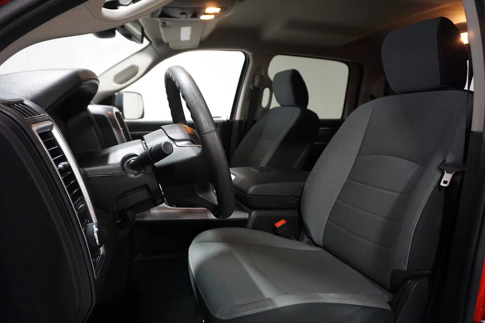 Thumbnail: 2023 RAM 1500 Classic - 14