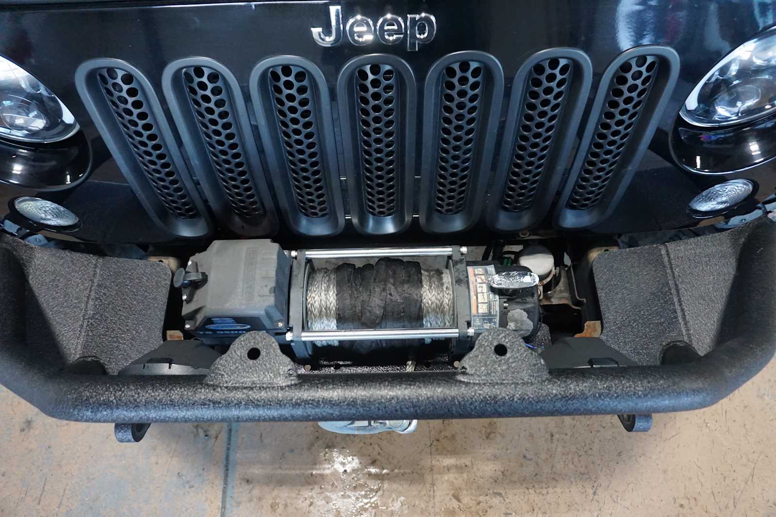 Thumbnail: 2018 Jeep Wrangler - 14