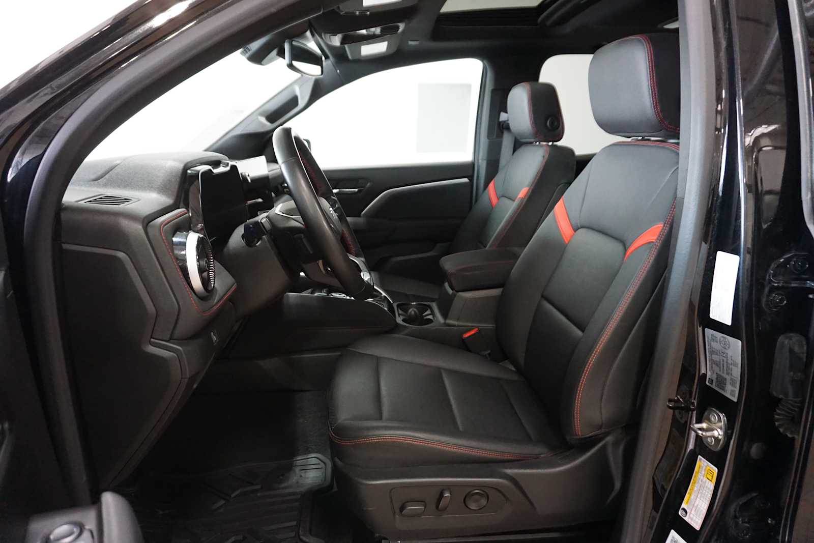 2023 Chevrolet Colorado Z71 2