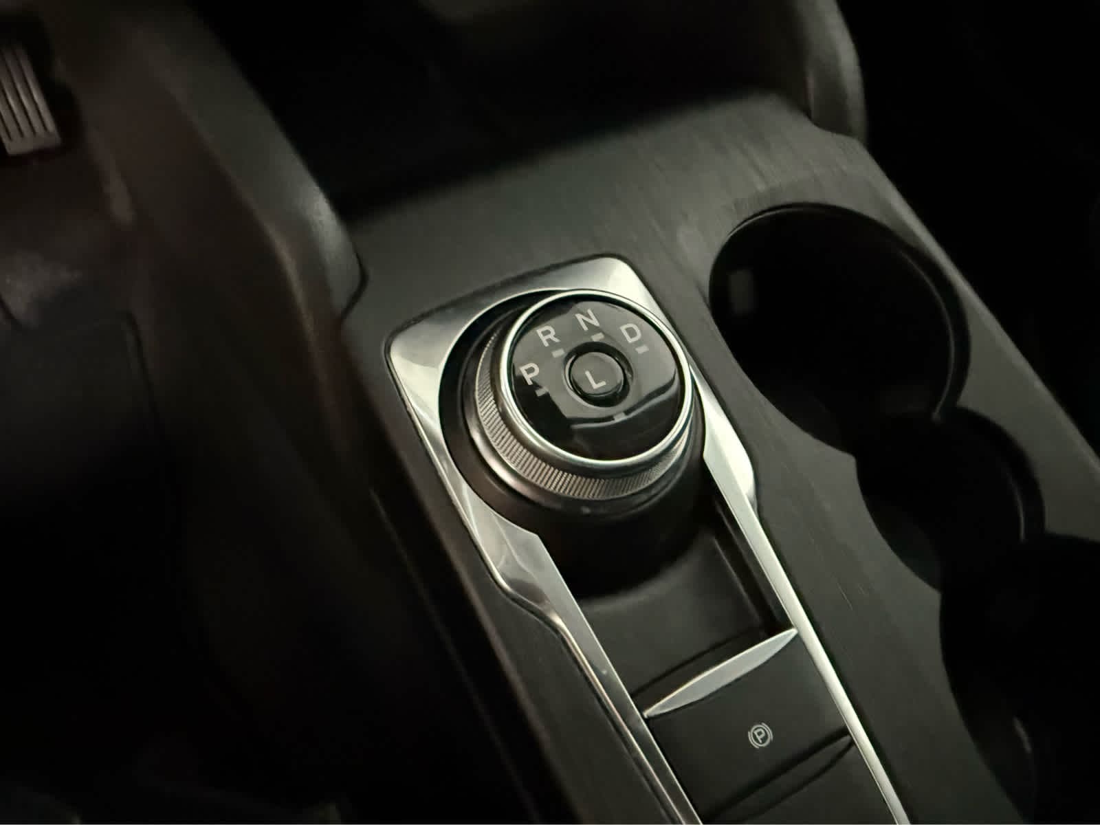 Thumbnail: 2025 Ford Escape - 25