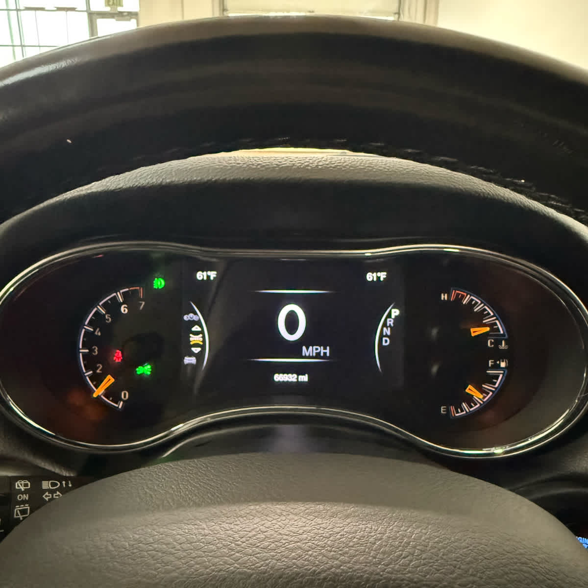 Thumbnail: 2020 Jeep Grand Cherokee - 29