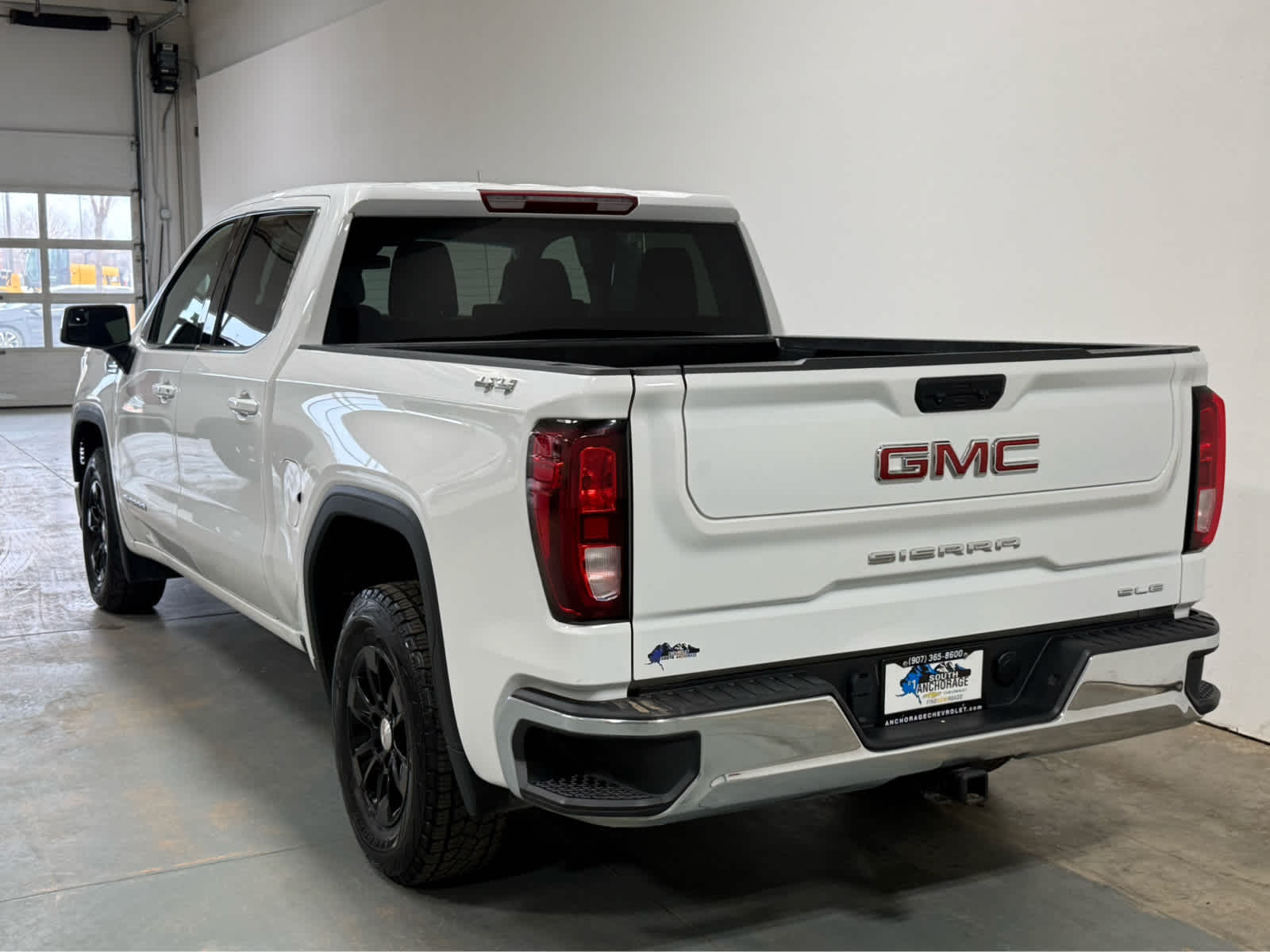 Thumbnail: 2023 GMC Sierra 1500 - 3