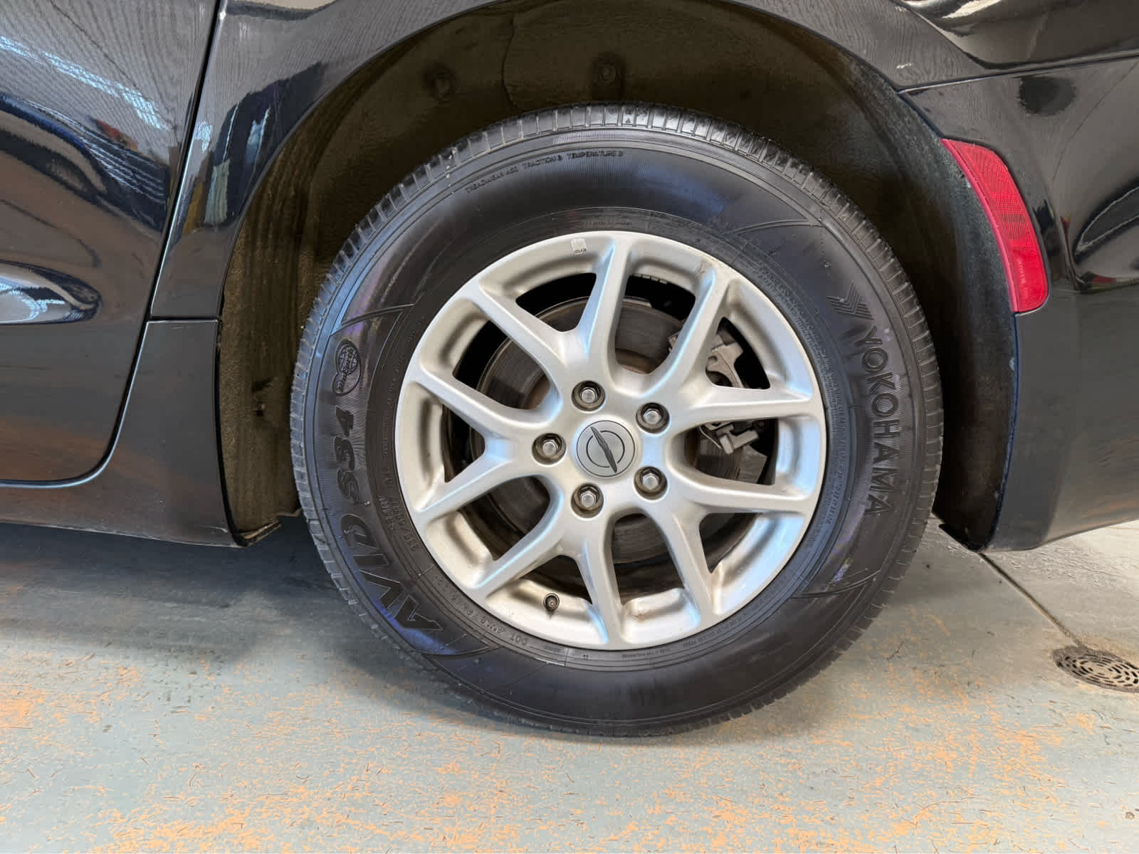 Thumbnail: 2024 Chrysler Pacifica - 9