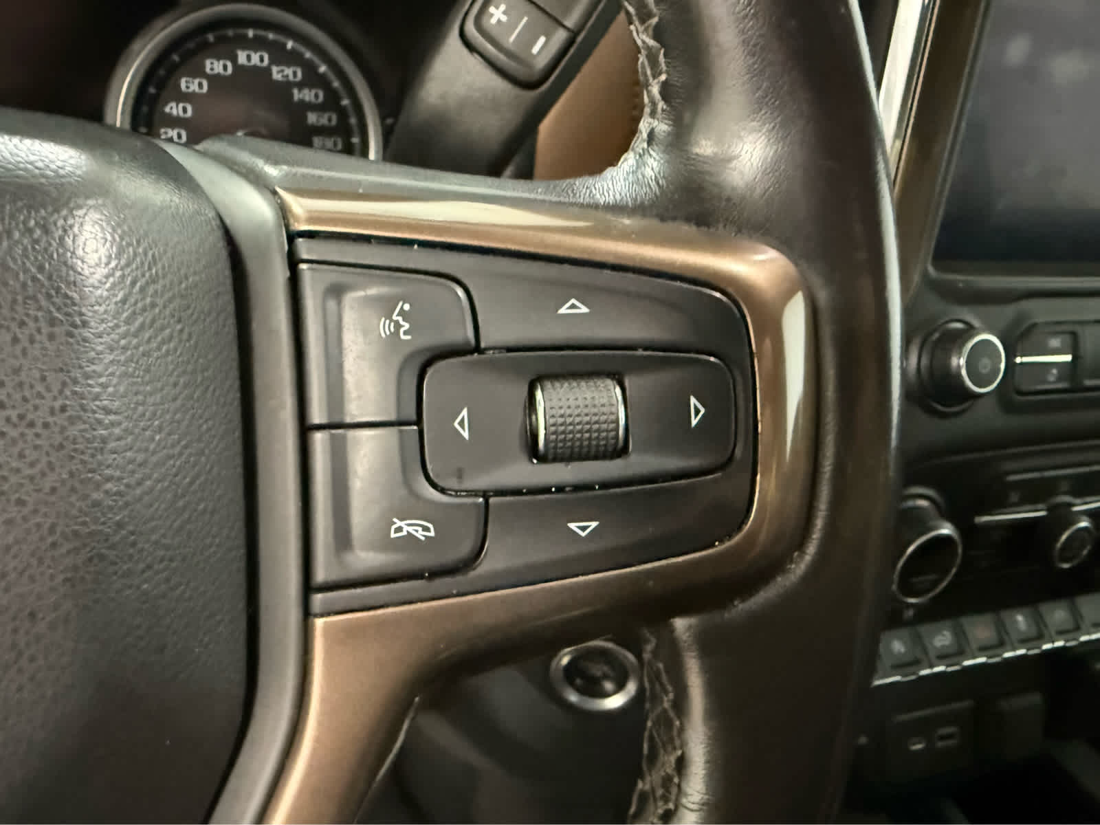 Thumbnail: 2021 Chevrolet Silverado 1500 - 20