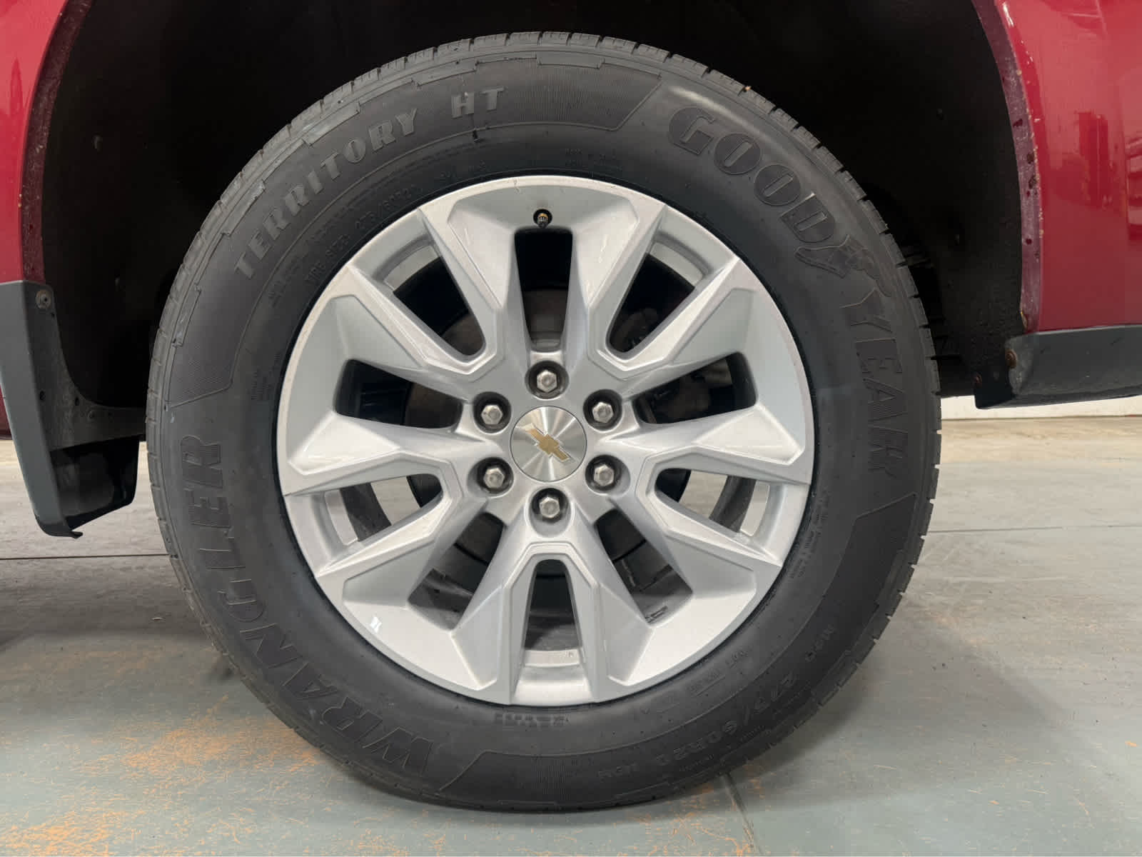 Thumbnail: 2020 Chevrolet Silverado 1500 - 3