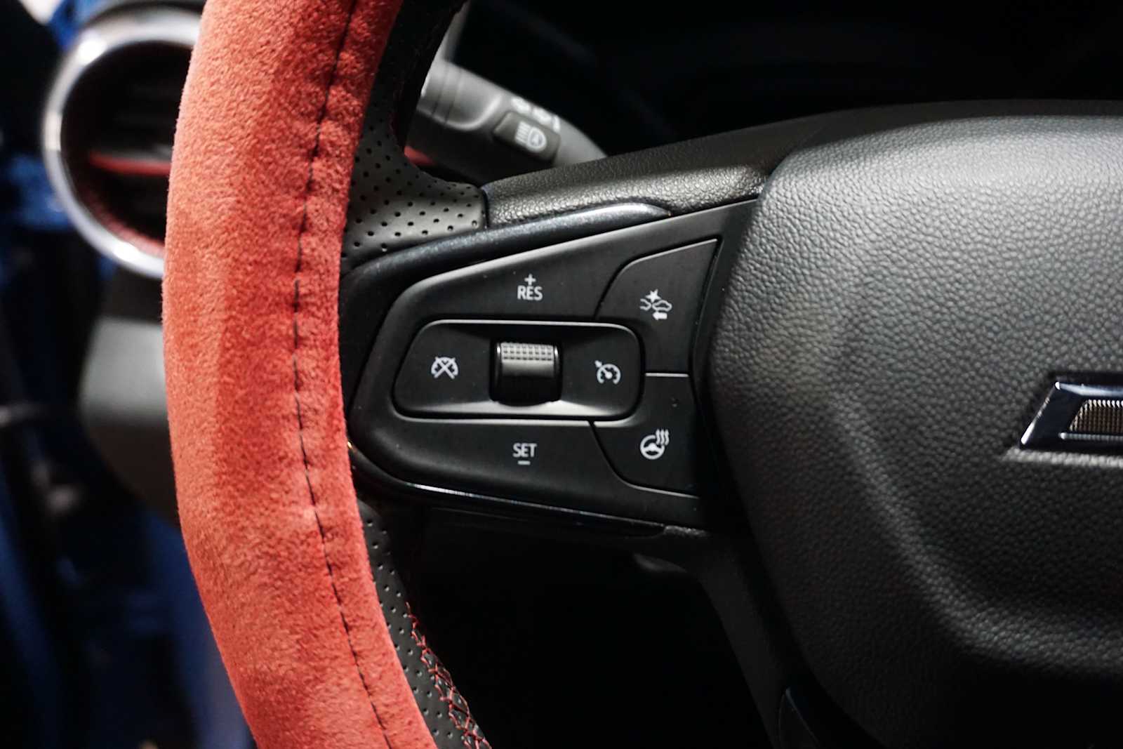 Thumbnail: 2024 Chevrolet Trax - 24