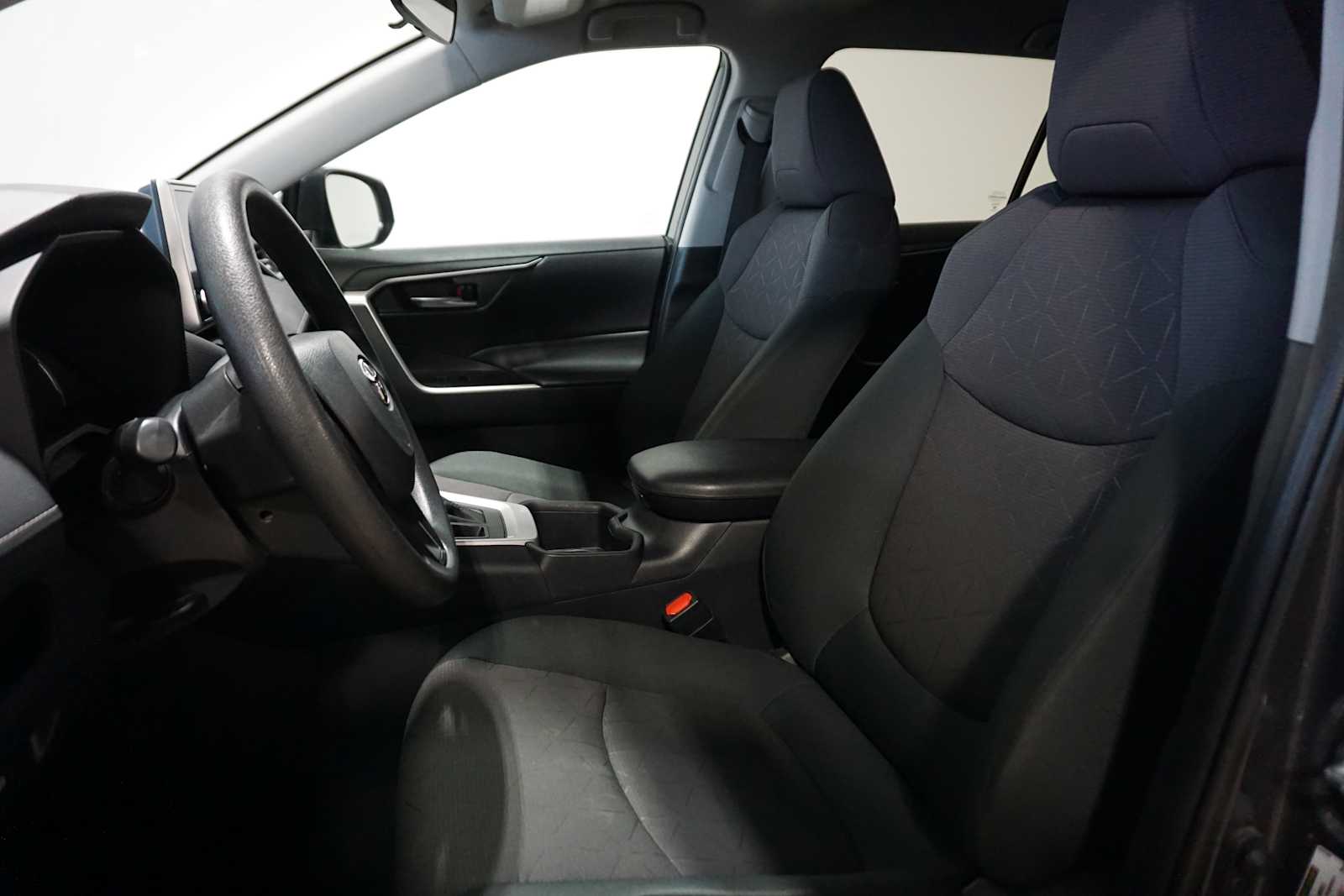 Thumbnail: 2024 Toyota RAV4 - 14