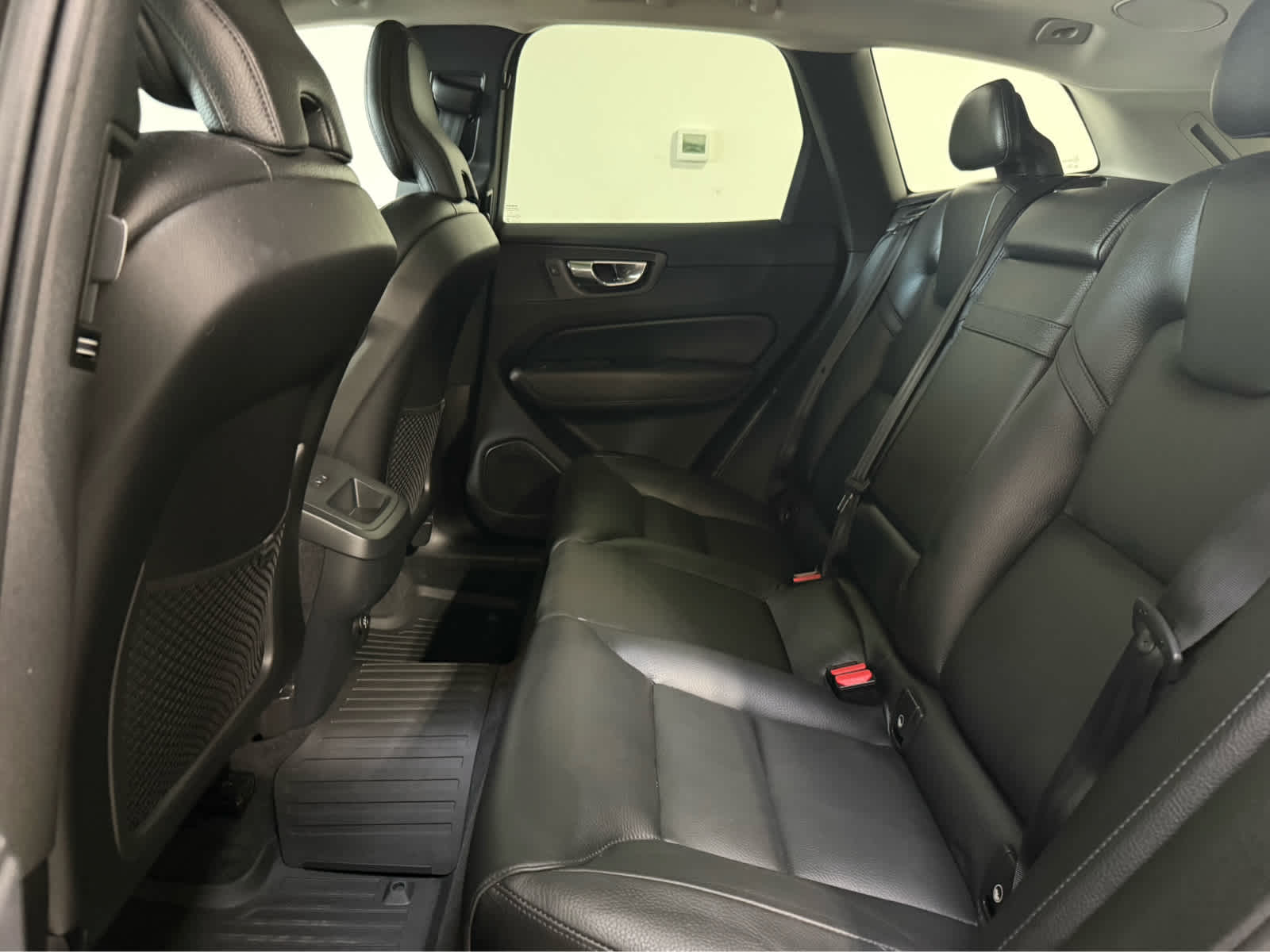 Thumbnail: 2019 Volvo XC60 - 15