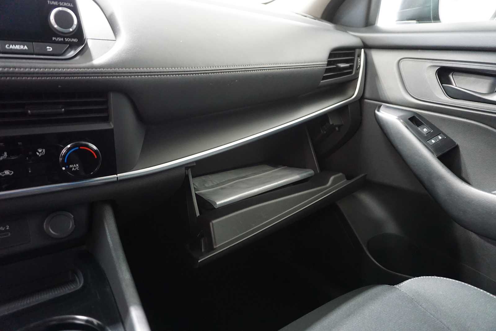 Thumbnail: 2024 Nissan Rogue - 21