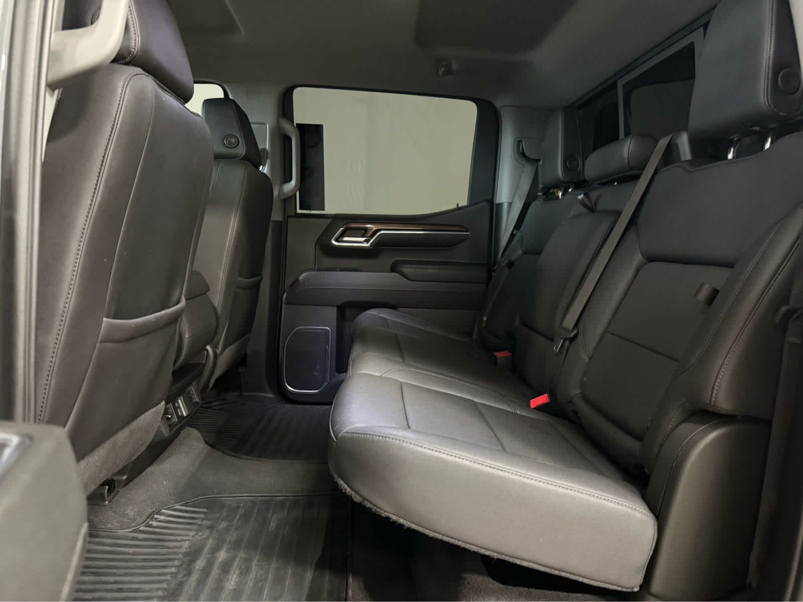 Thumbnail: 2024 Chevrolet Silverado 1500 - 15