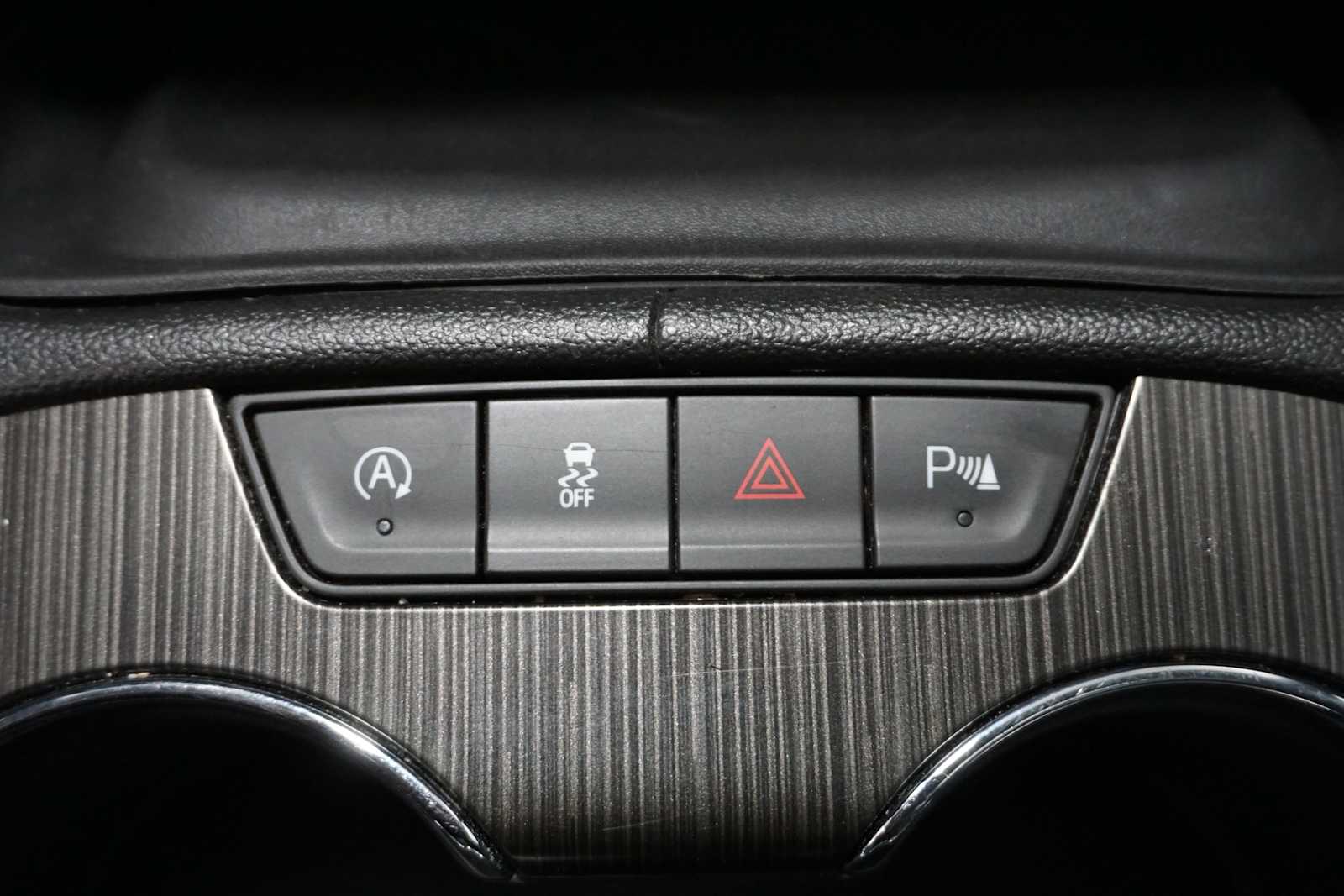 Thumbnail: 2023 GMC Acadia - 26