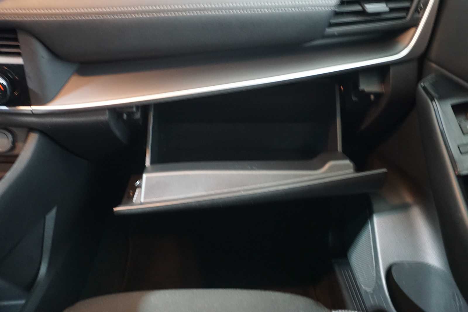 Thumbnail: 2024 Nissan Rogue - 15