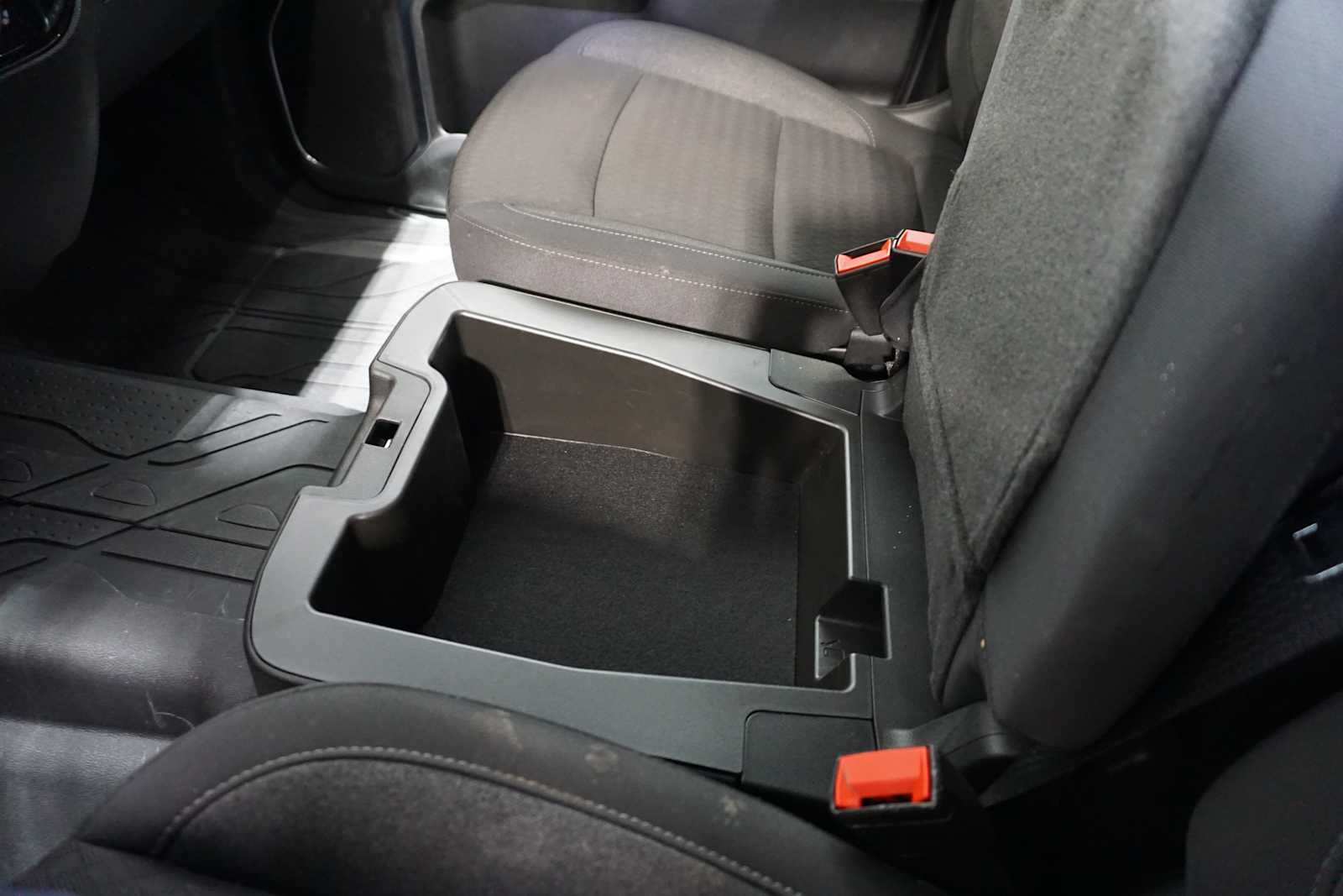 Thumbnail: 2024 Chevrolet Silverado 1500 - 22