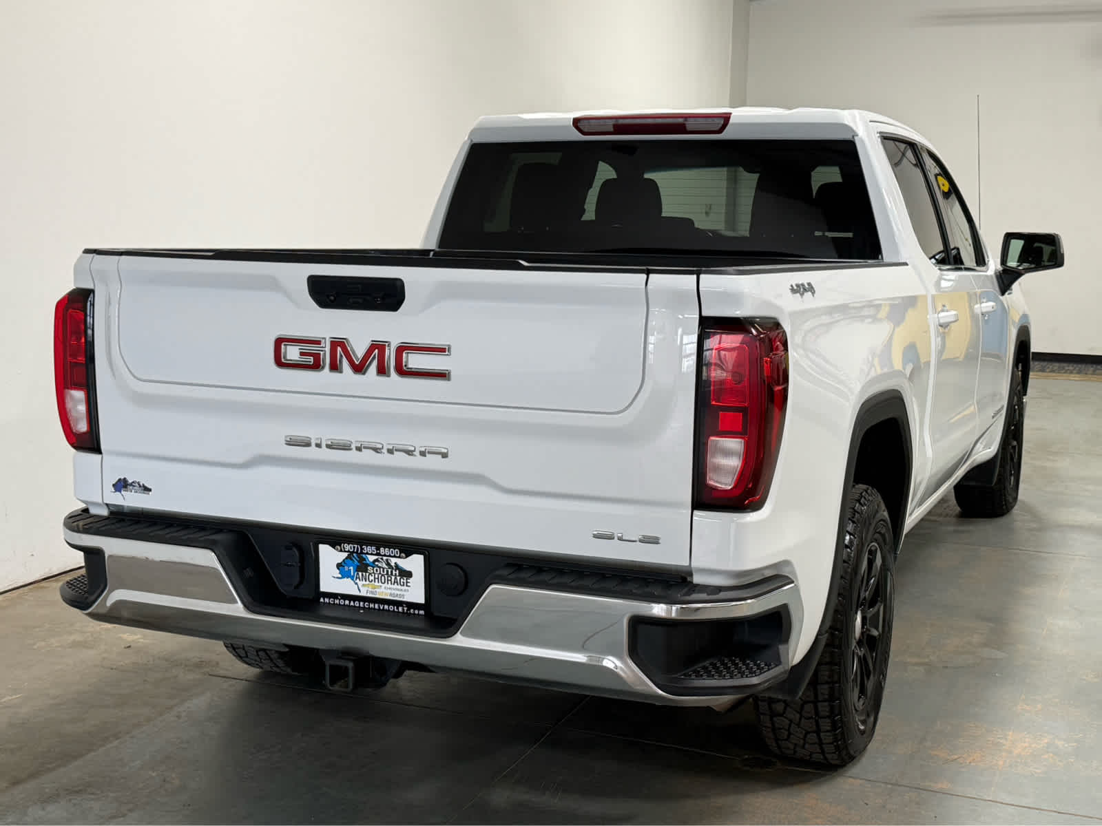 Thumbnail: 2023 GMC Sierra 1500 - 7