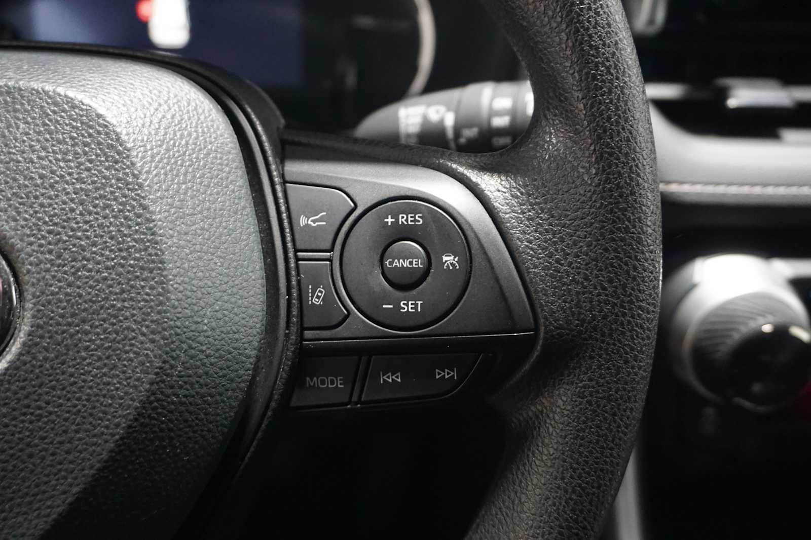 Thumbnail: 2024 Toyota RAV4 - 22