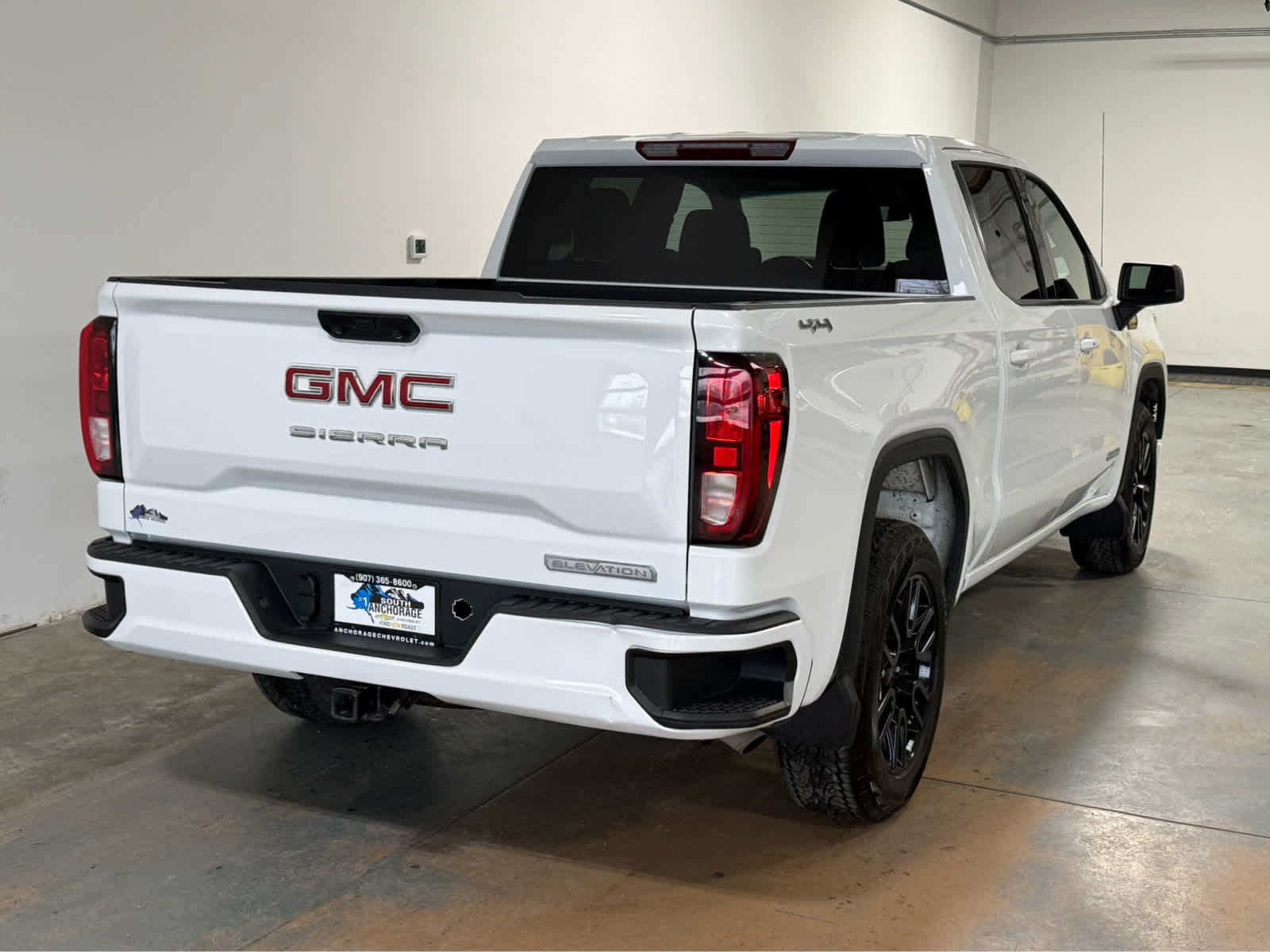 Thumbnail: 2024 GMC Sierra 1500 - 7