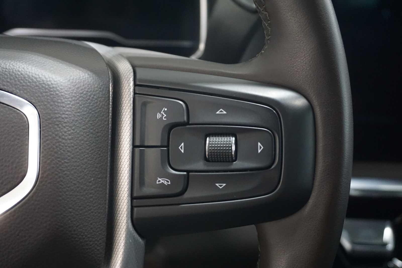 Thumbnail: 2024 GMC Sierra 3500 - 22