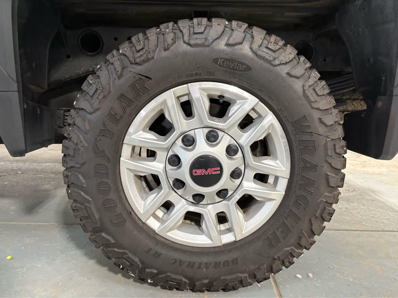 Thumbnail: 2022 GMC Sierra 2500 - 13