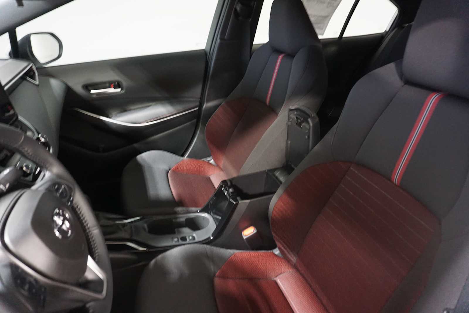 Thumbnail: 2024 Toyota Corolla - 29