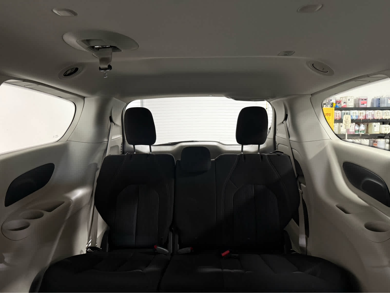 Thumbnail: 2019 Chrysler Pacifica - 16