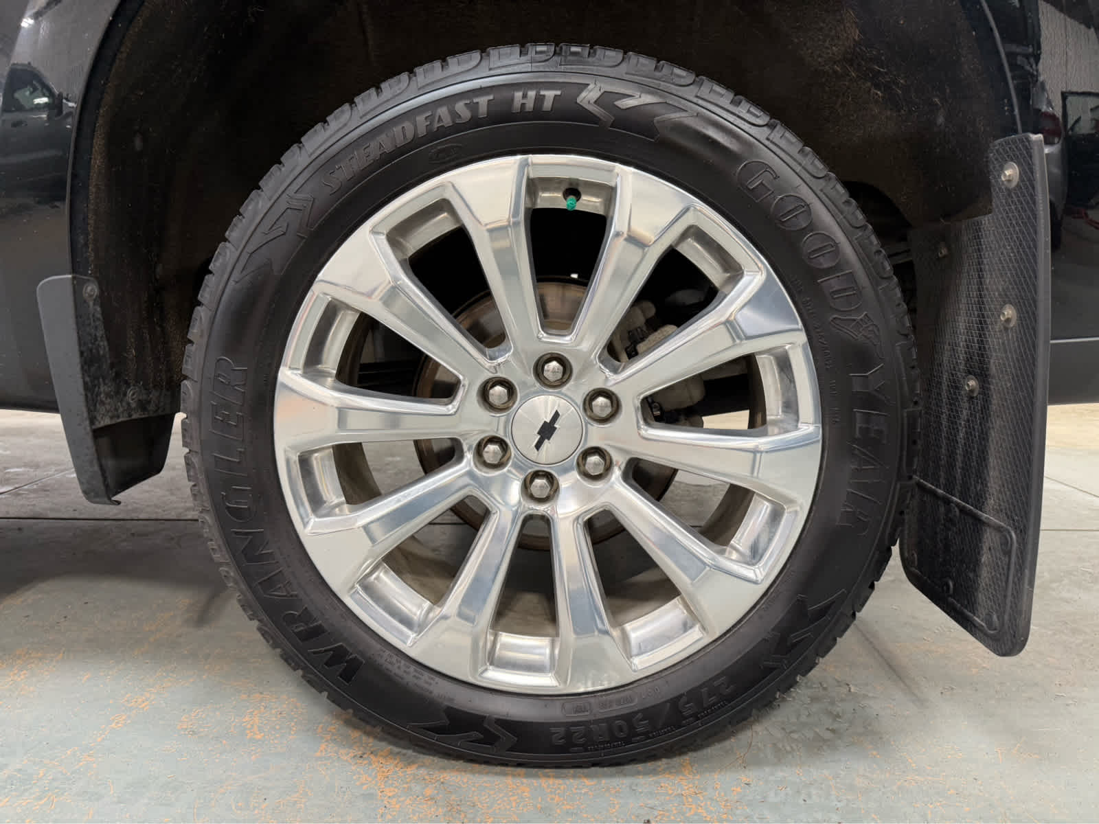 Thumbnail: 2020 Chevrolet Silverado 1500 - 9