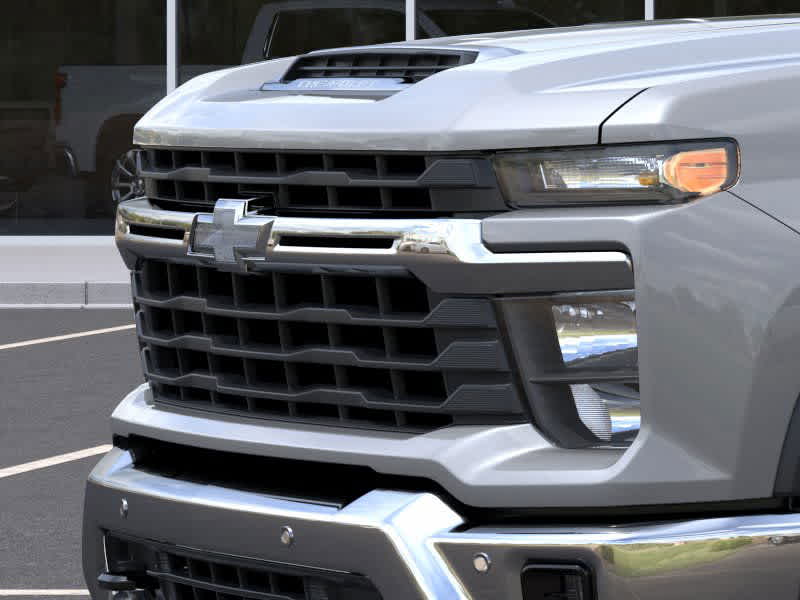 Thumbnail: 2026 Chevrolet Silverado 3500 - 13
