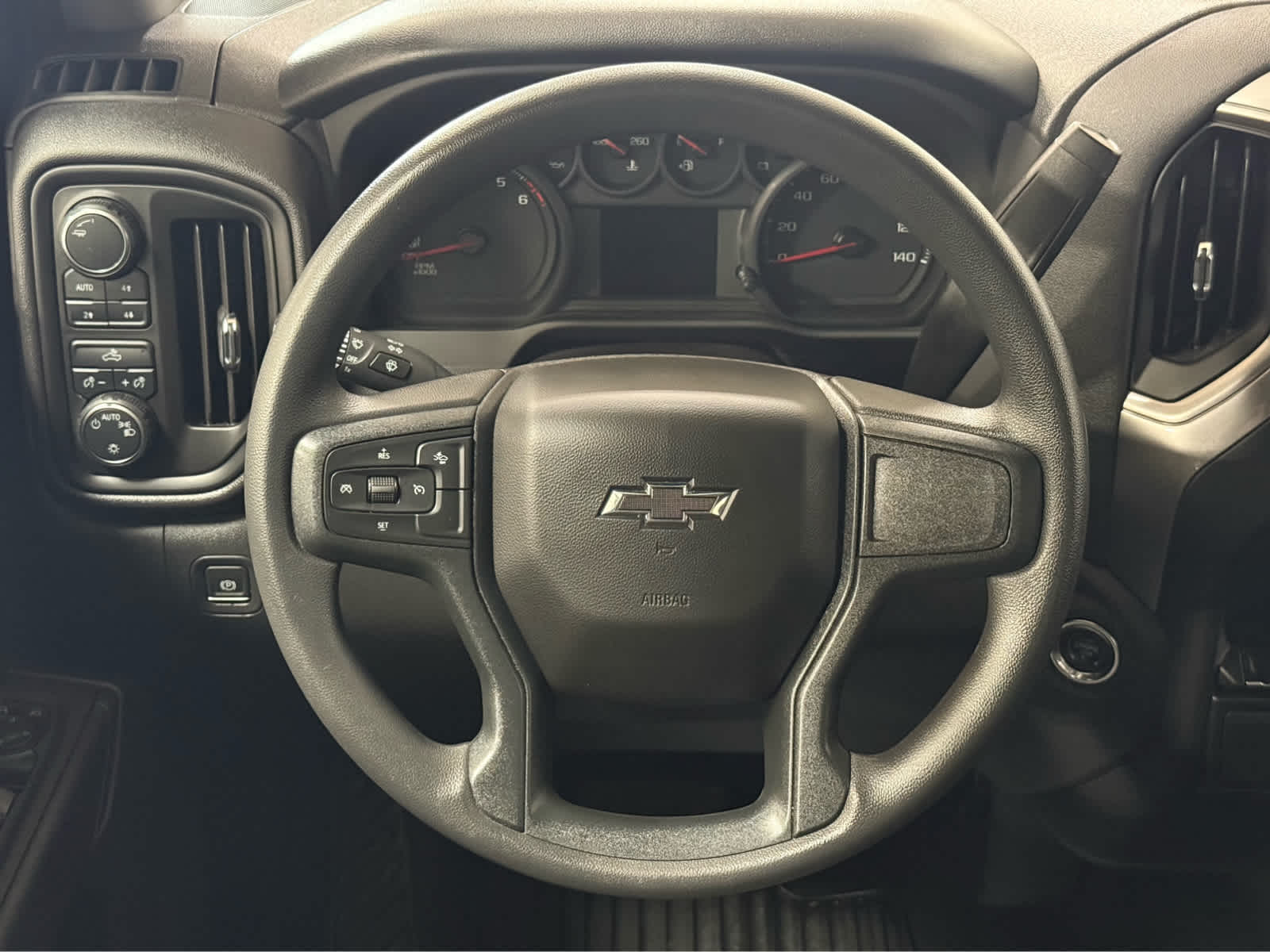 Thumbnail: 2024 Chevrolet Silverado 1500 - 16