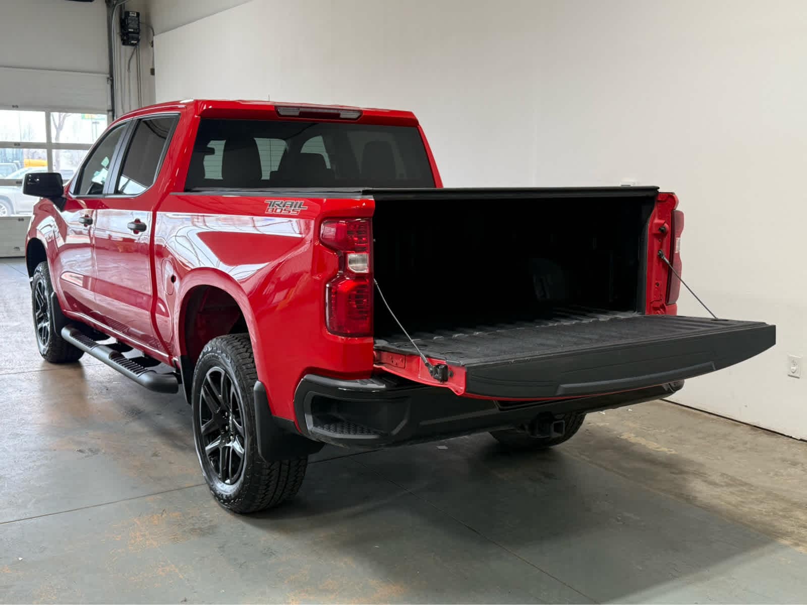 Thumbnail: 2024 Chevrolet Silverado 1500 - 4