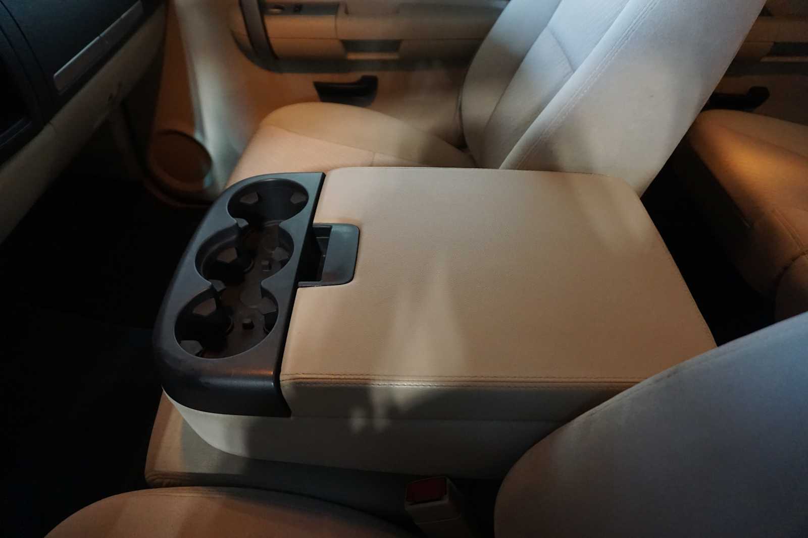 Thumbnail: 2009 Chevrolet Silverado 1500 - 21