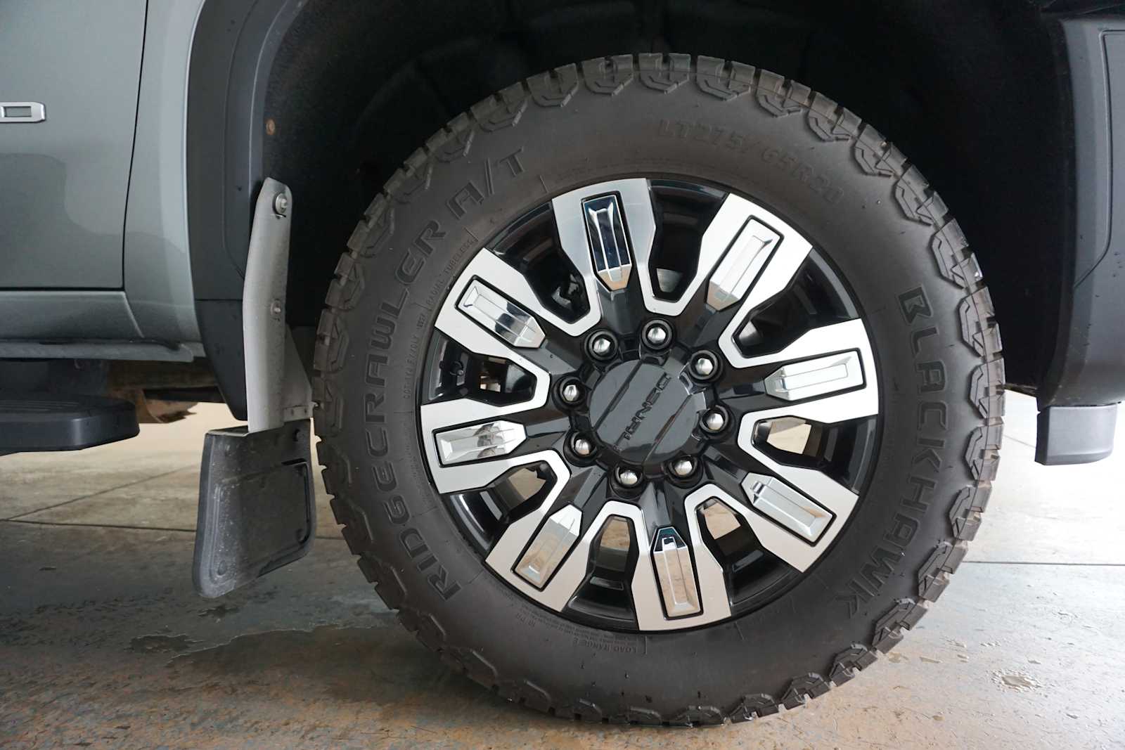 Thumbnail: 2024 GMC Sierra 3500 - 15